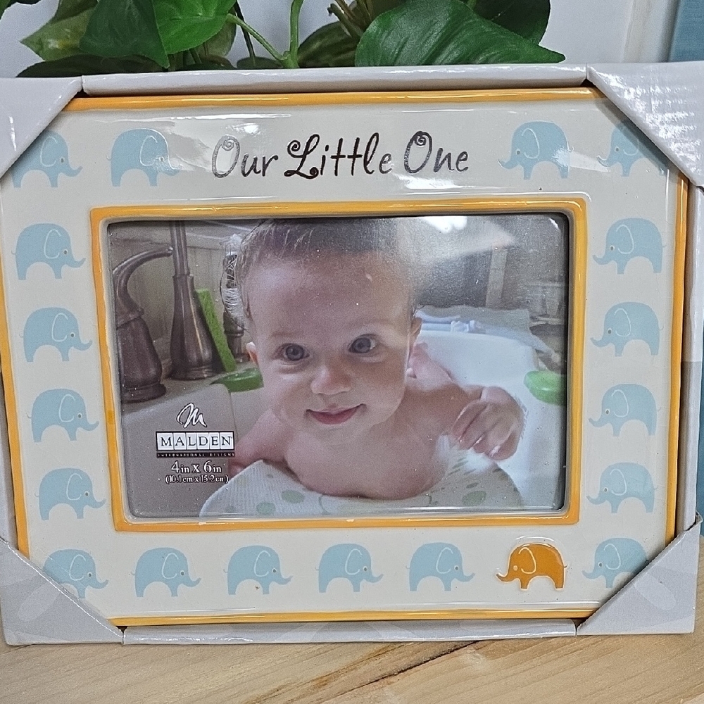 Malden Baby Frame with Blue and Yellow Elephants